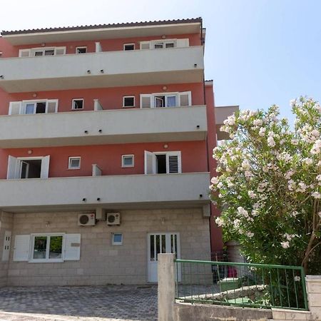 Apartments Elena Tučepi Kültér fotó