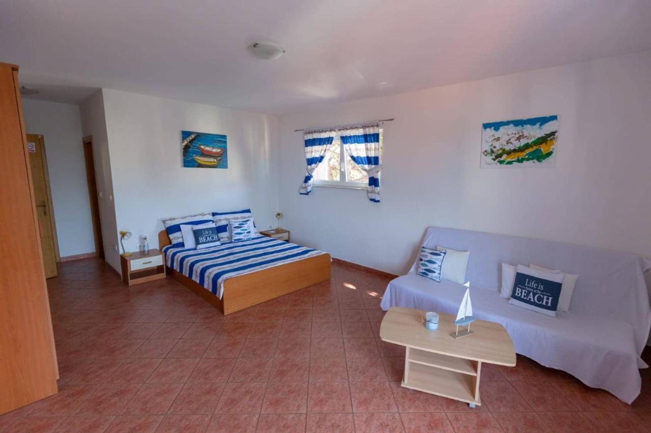 Apartments Elena Tučepi Kültér fotó